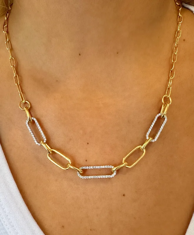 Chiara Chain