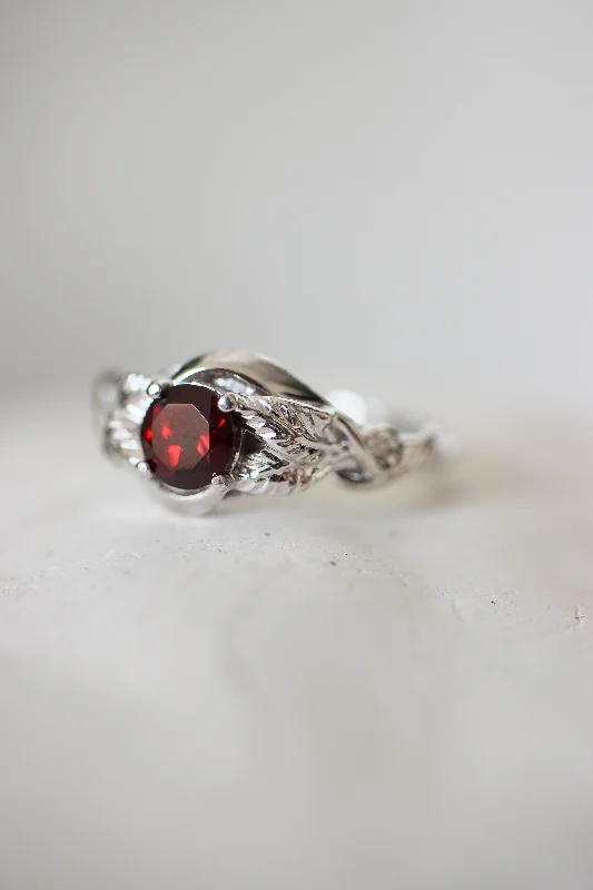 Garnet nature inspired engagement ring / Azalea