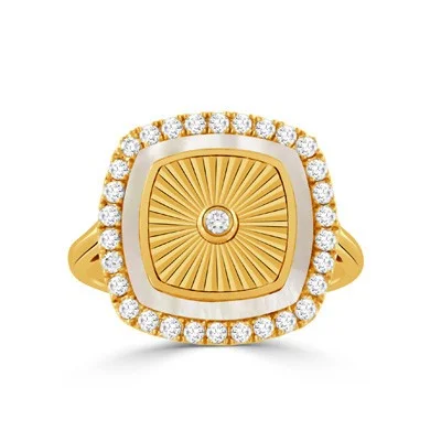 .35ctw Diamond & Mother-Of-Pearl Fashion Ring