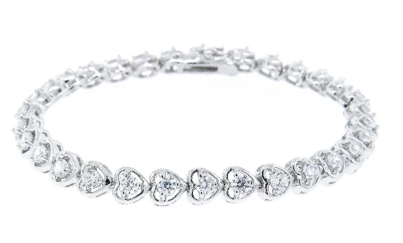 Rosalie 18k White Gold Plated Heart Tennis Bracelet with Simulated Diamond Crystals