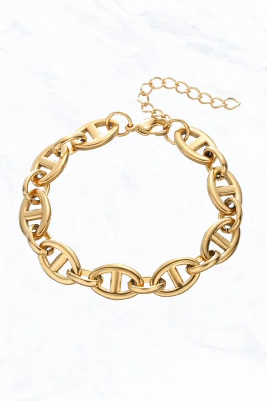 Classic Gold Link Bracelet