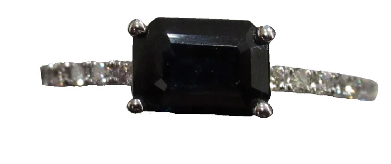 Sapphire Ring