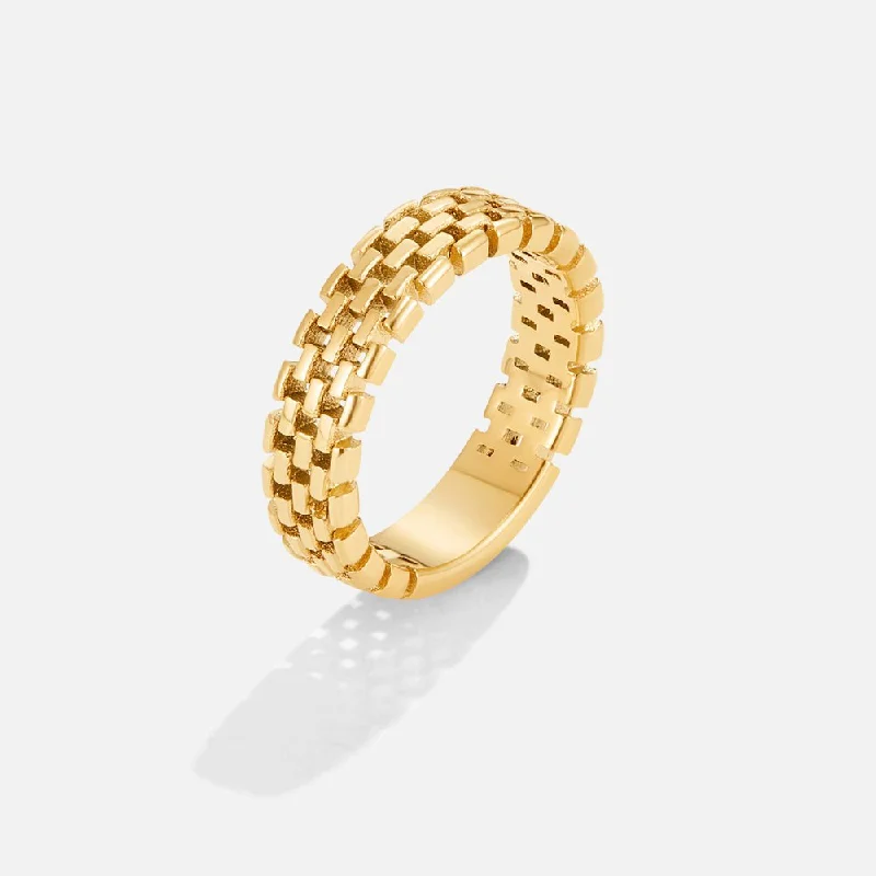 Niyah Chain Link Ring