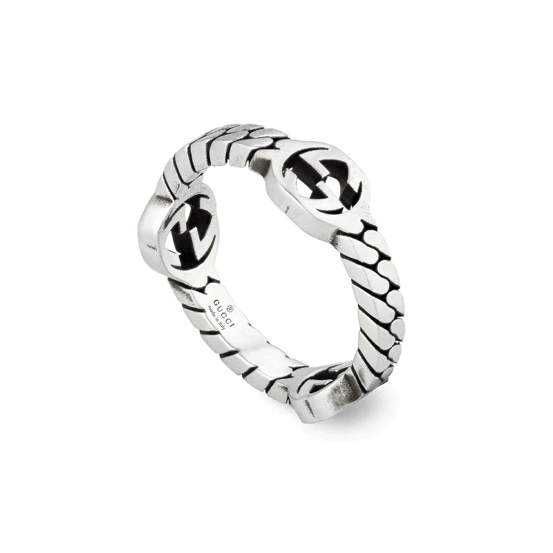 Interlocking G Station Ring